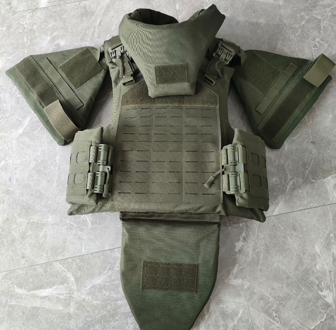 Heavy armor vest, full protection bulletproof suit with built-in bulletproof chip, NIJ IIIA bulletproof standard 1000D oxford cloth, quick-release vest, advanced protective equipment